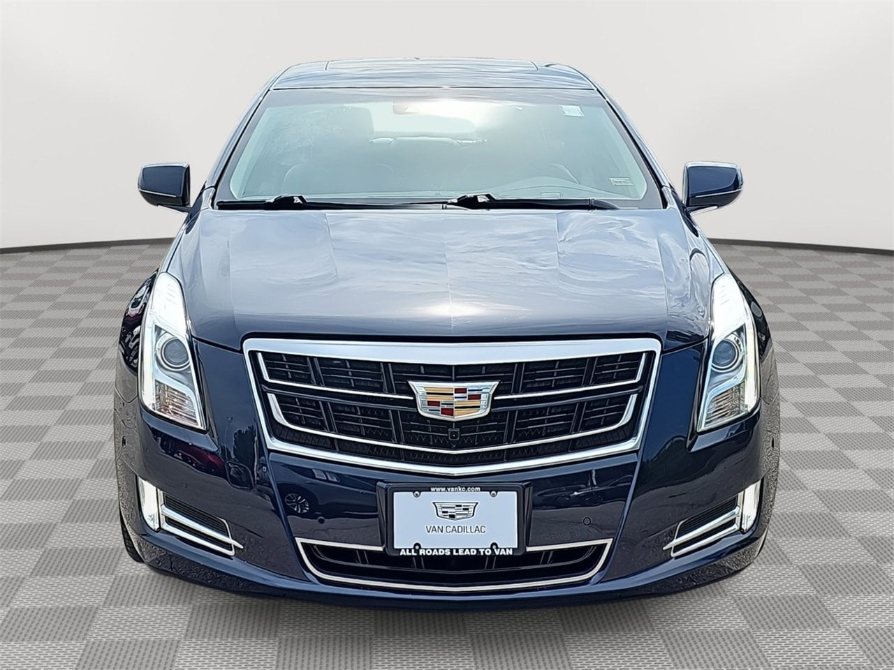 Used 2016 Cadillac XTS Luxury Collection with VIN 2G61M5S36G9117758 for sale in Kansas City