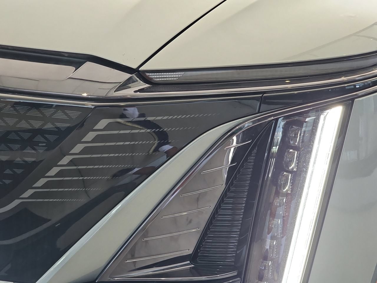 2026 Cadillac LYRIQ V Premium - Photo 31