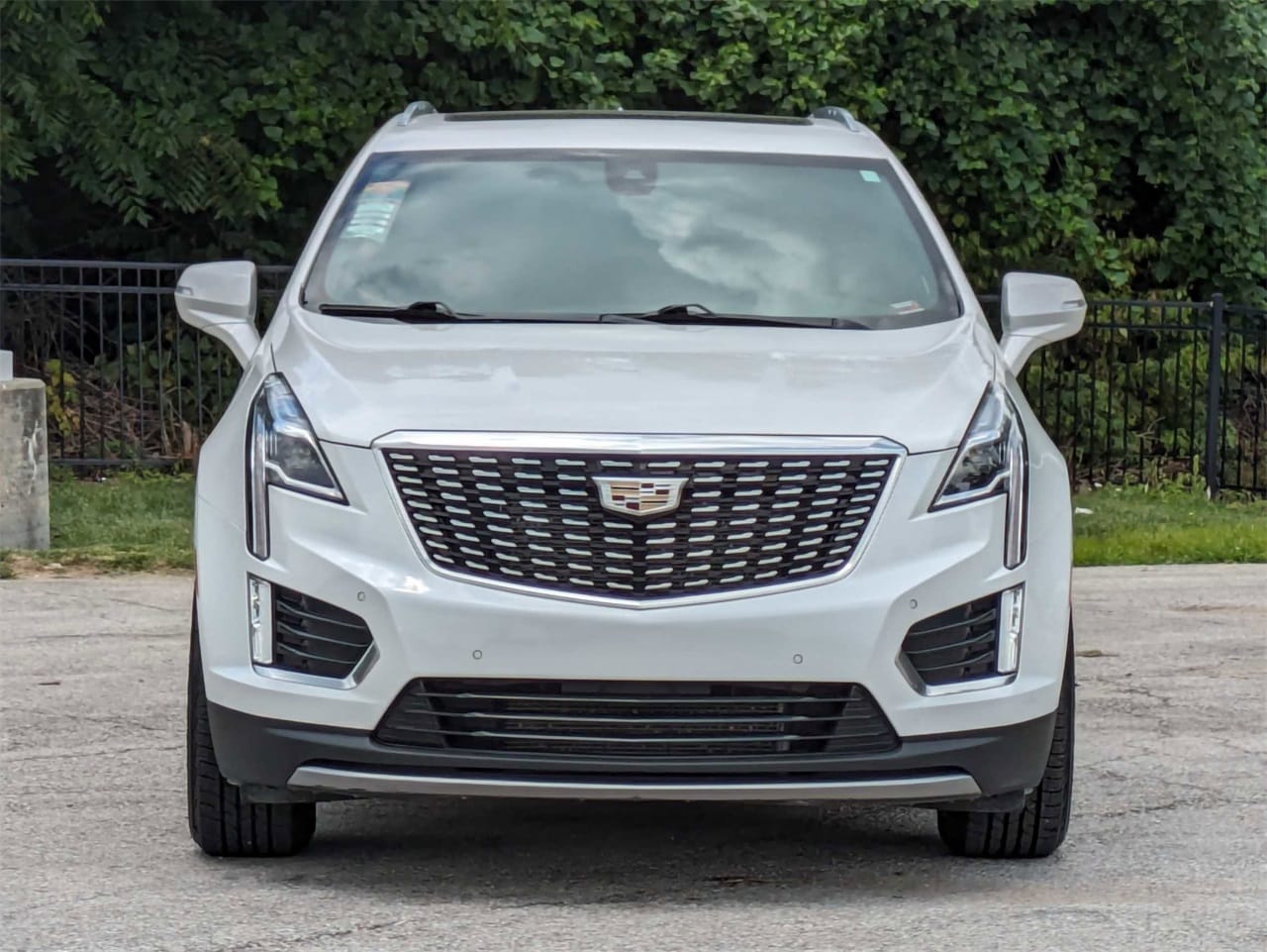 Certified 2021 Cadillac XT5 Premium Luxury with VIN 1GYKNDRS9MZ172559 for sale in Kansas City