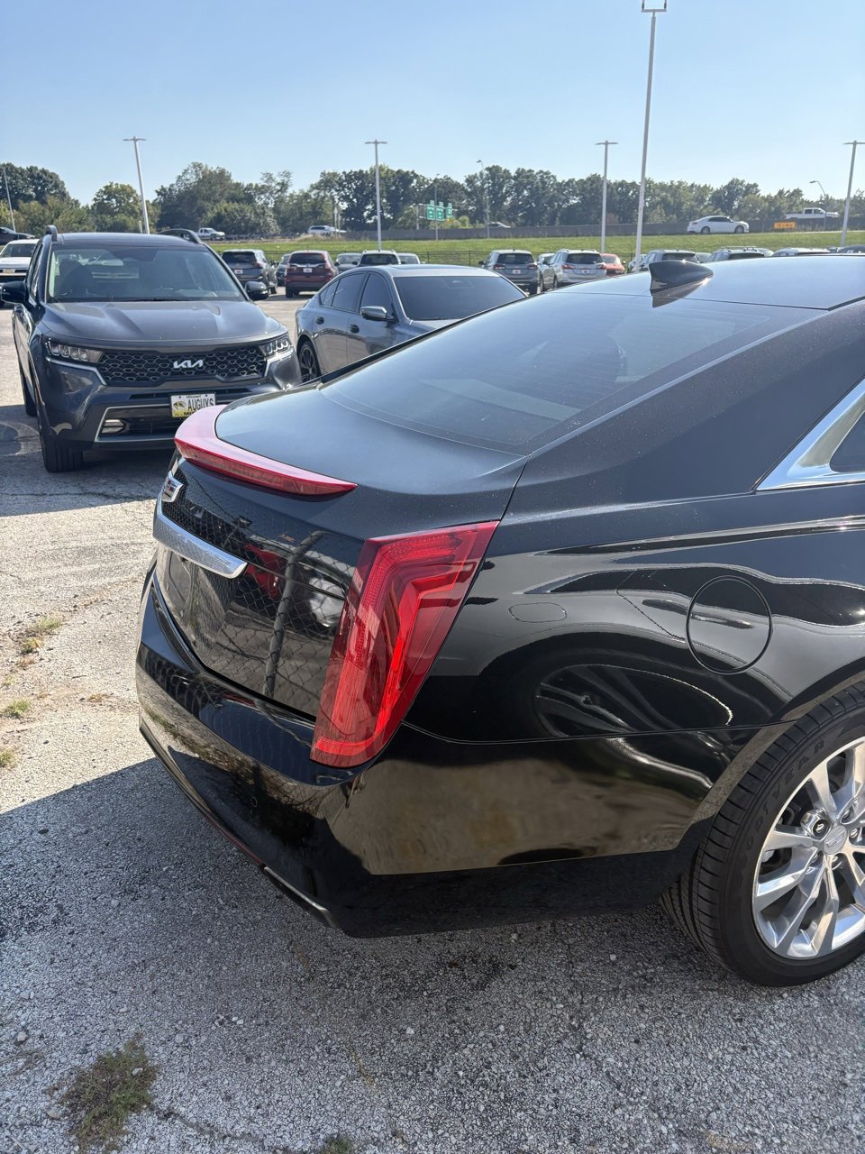 2016 Cadillac XTS Premium photo 3