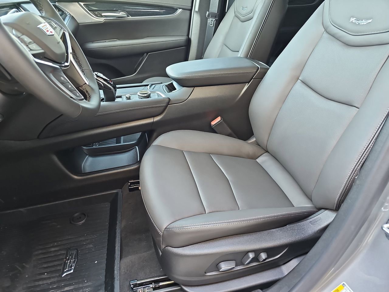 2026 Cadillac XT5 Premium Luxury - Photo 15