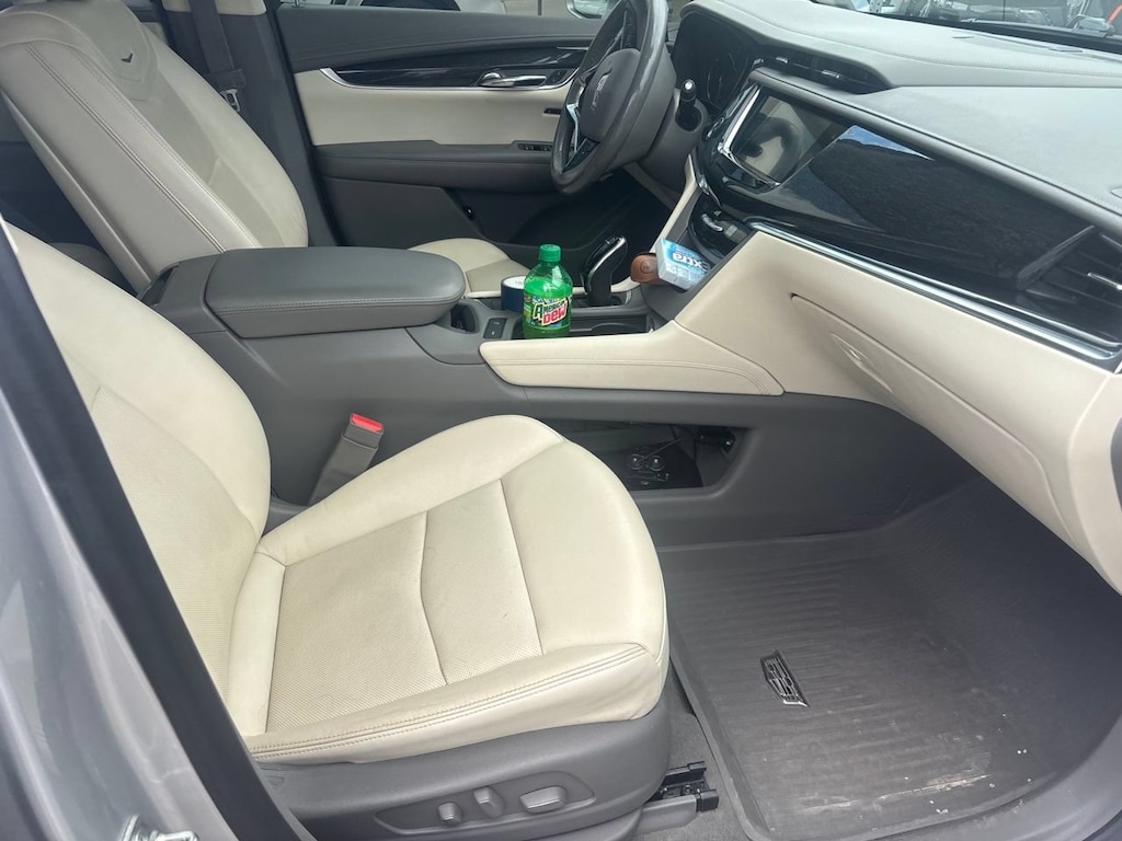 Used 2020 CADILLAC XT6 Premium Luxury SUV
