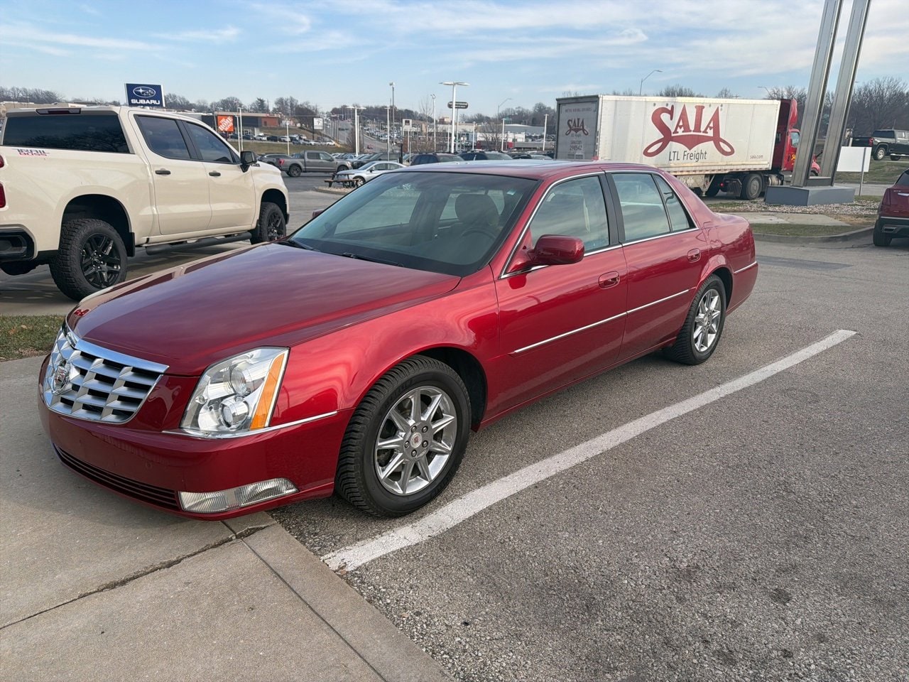 2010 Cadillac DTS Luxury Collection's photo