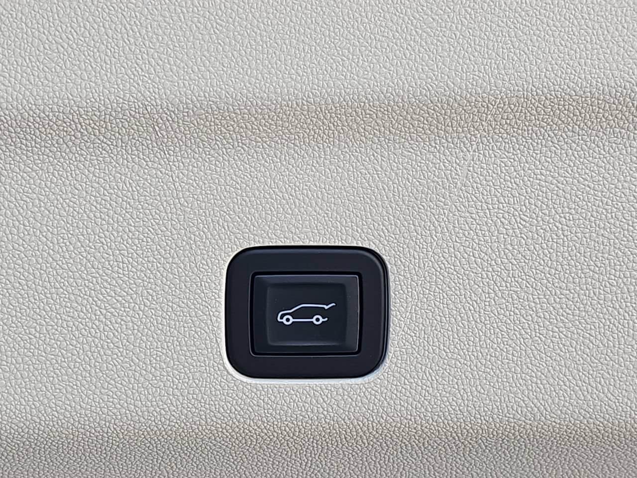 2026 Cadillac Escalade Platinum Sport - Photo 14