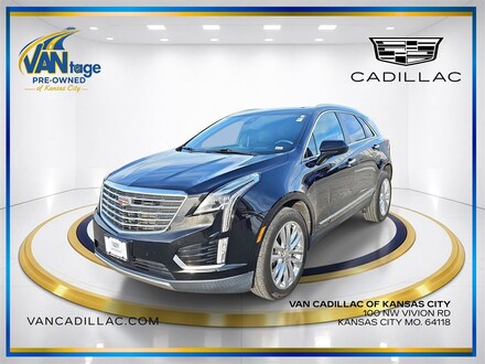 2017 CADILLAC XT5 Platinum SUV