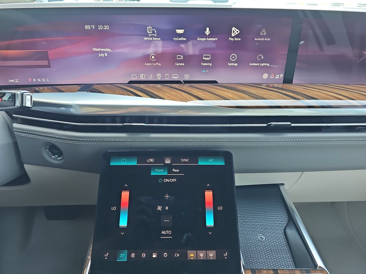 2026 Cadillac Escalade Platinum Sport - Photo 21
