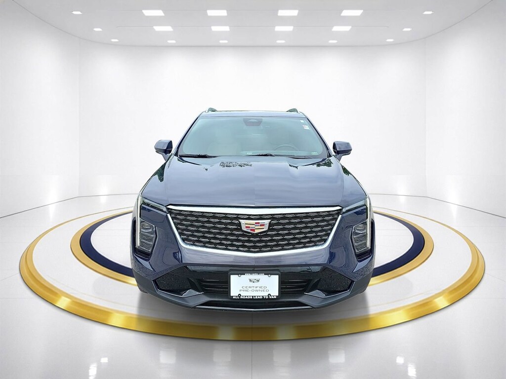 Used 2025 CADILLAC XT4 Premium Luxury SUV