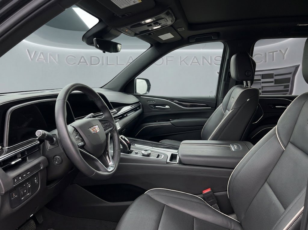 Used 2025 CADILLAC Escalade Premium Luxury SUV