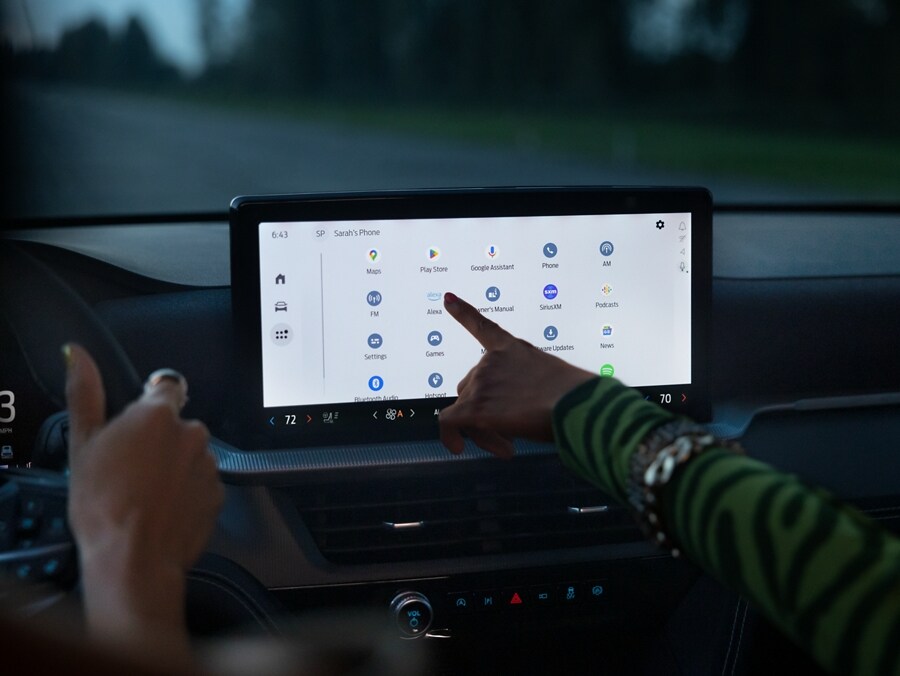 2025 Ford Explorer Van Cleve Ford Inc