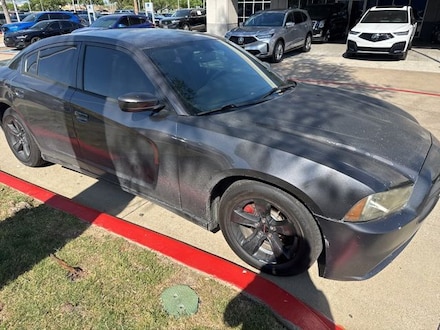 2013 Dodge Charger SXT Sedan
