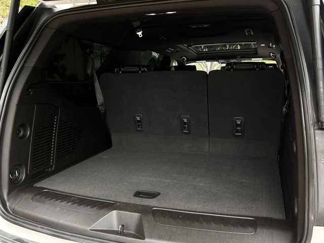 Used 2021 White Frost Tricoat GMC SLT image 36