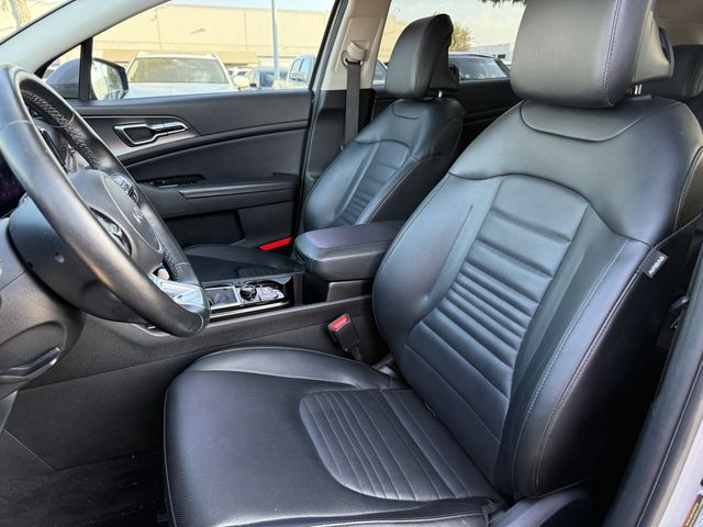 Used 2023 Wolf Gray Kia SX-Prestige image 25