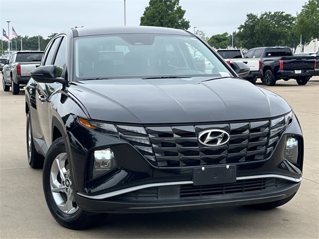 Used 2022 Hyundai Tucson SE with VIN 5NMJA3AE0NH043662 for sale in Arlington, TX