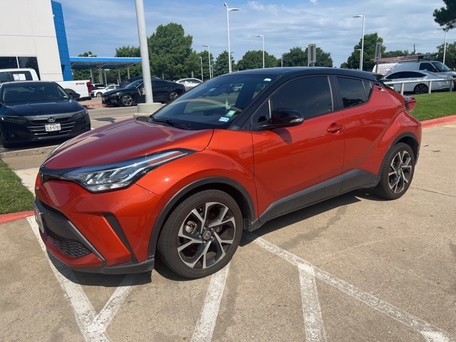 Used 2020 Toyota C-HR XLE with VIN JTNKHMBXXL1087810 for sale in Irving, TX