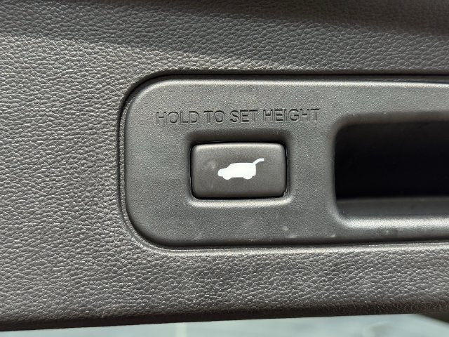 2023 Acura MDX A-Spec Package - Photo 32