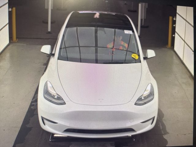 Used 2023 Pearl White Multi-Coat Tesla Performance image 12