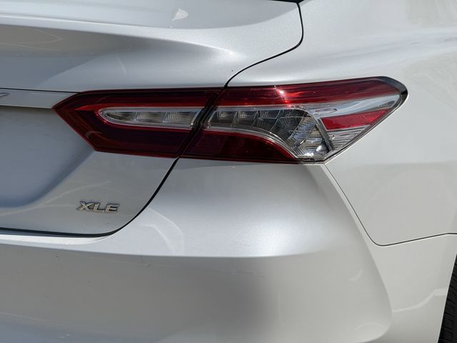 Used 2019 Wind Chill Pearl Toyota XLE image 7