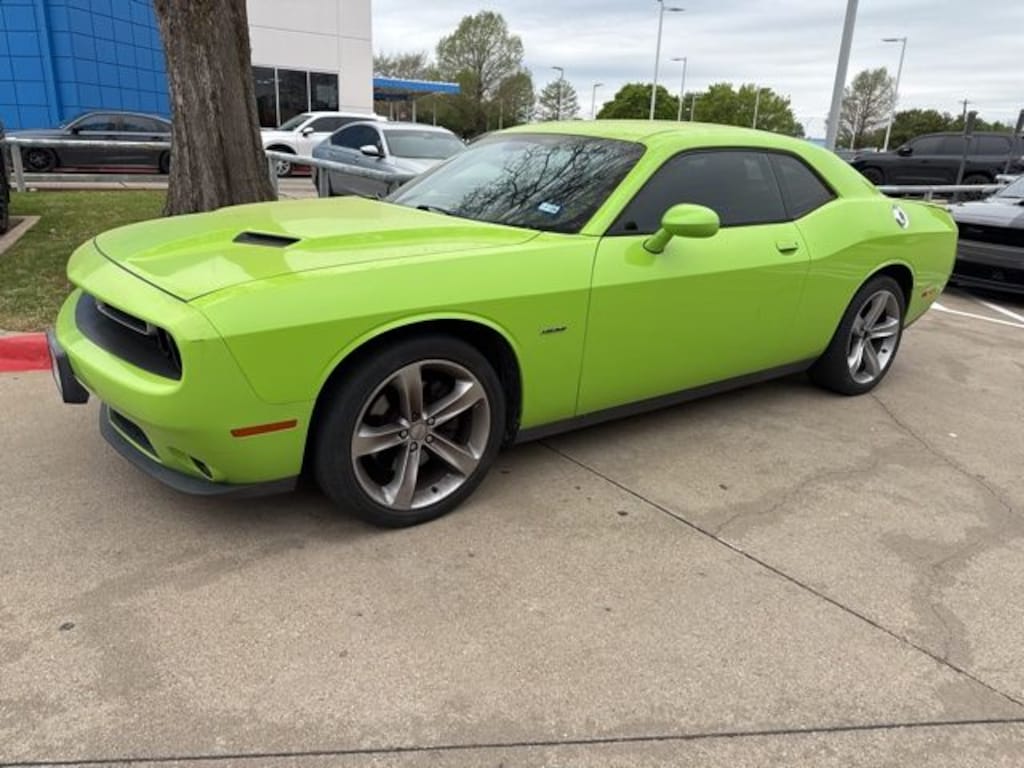 Used 2015 Dodge Challenger R/T Coupe