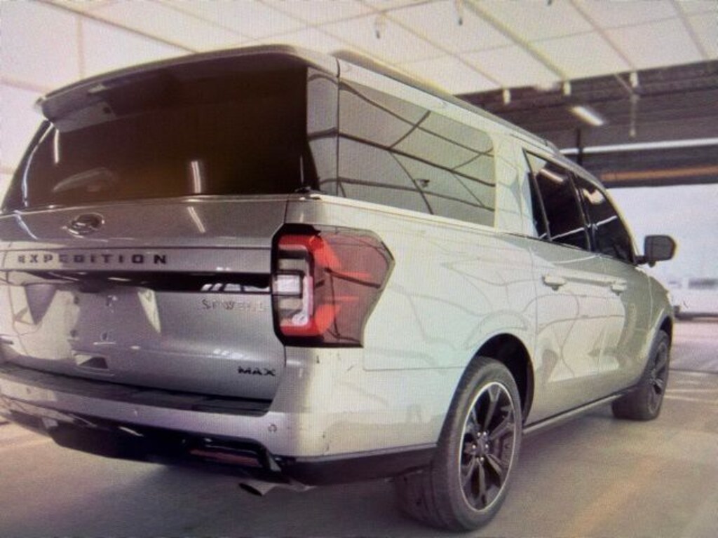 Used 2024 Ford Expedition Max Limited SUV