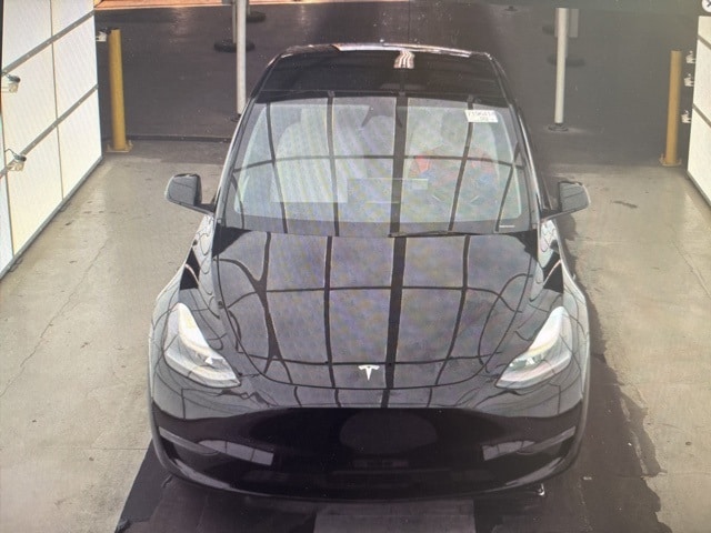 Used 2023 Tesla Model Y Long Range with VIN 7SAYGDEE1PA164587 for sale in Arlington, TX