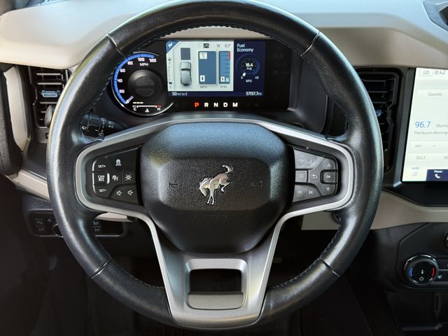 Used 2022 Oxford White Ford Wildtrak image 12