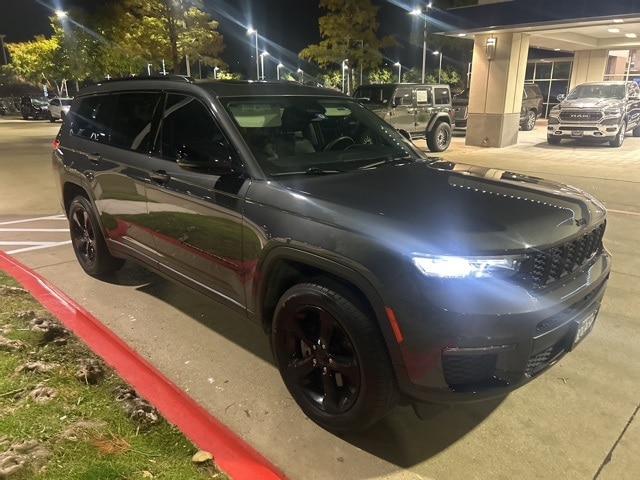 2023 Jeep Grand Cherokee L Limited's photo