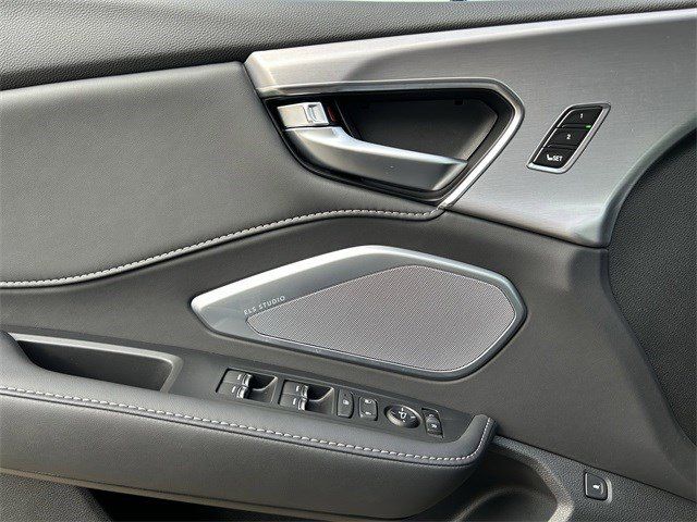 New 2026 Platinum White Pearl Acura Technology Package image 28