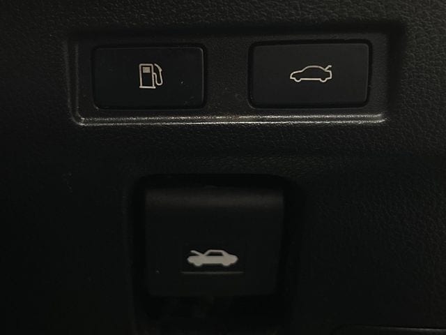 Used 2022 Ultra White Lexus 350 F Sport image 27