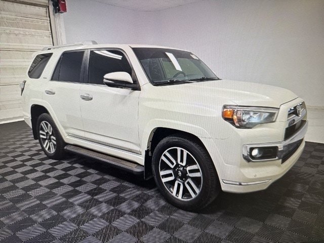 2023 Toyota 4Runner Limited's photo