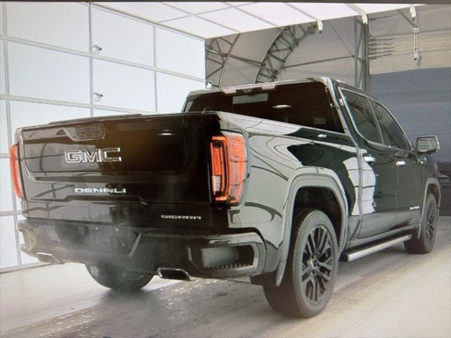 Used 2020 Onyx Black GMC Denali image 4