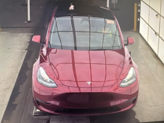 Used 2024 Tesla Model Y Performance with VIN 7SAYGDEF7RA330042 for sale in Northfield, Minnesota