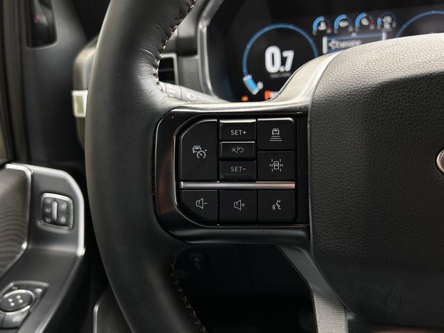 Used 2023 Oxford White Ford Platinum image 16