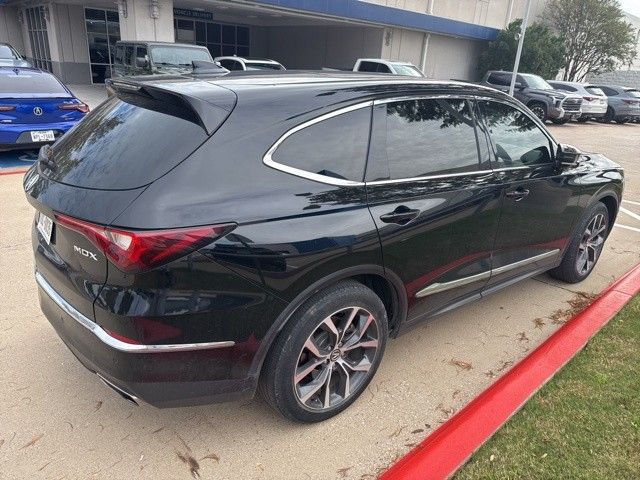 Used 2023 Majestic Black Pearl Acura Technology image 5