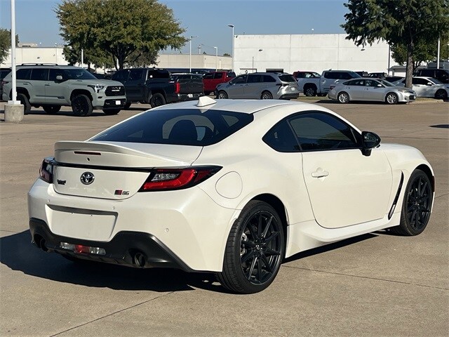 2022 Toyota GR86 Premium photo 4