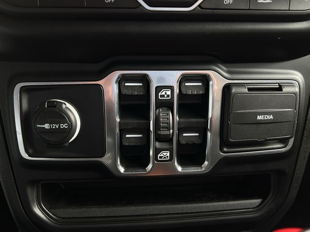 Used 2022 Sting-Gray Clearcoat Jeep Unlimited Sahara High Altitude 4xe image 21