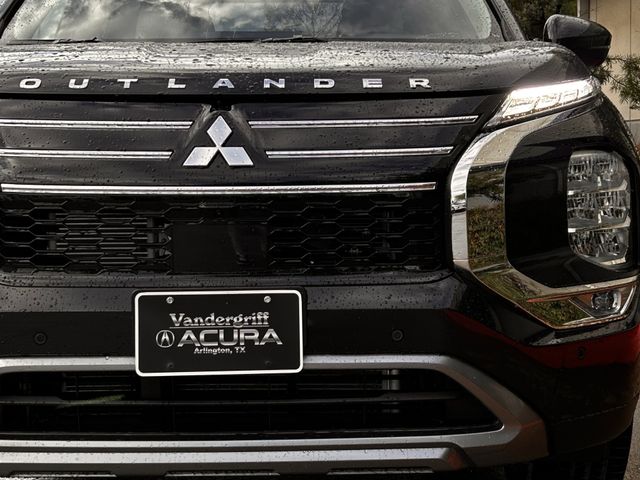 Used 2026 Black Diamond Mitsubishi SE image 10