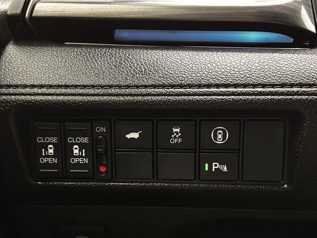 Used 2024 Modern Steel Metallic Honda Elite image 25