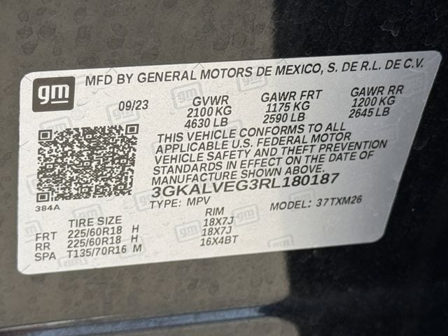 Used 2024 Ebony Twilight Metallic GMC SLT image 29