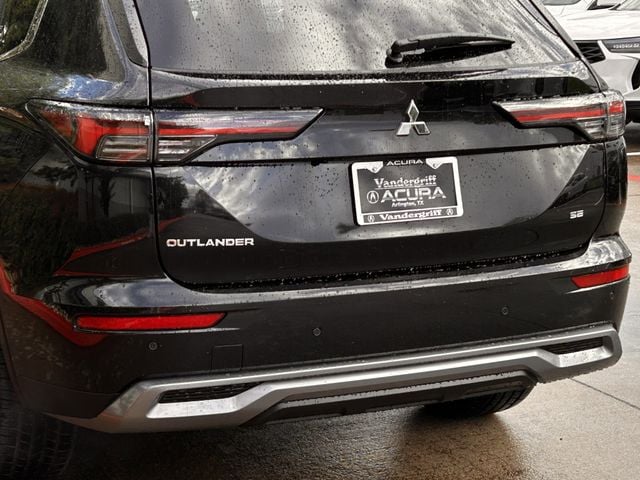 Used 2026 Black Diamond Mitsubishi SE image 6