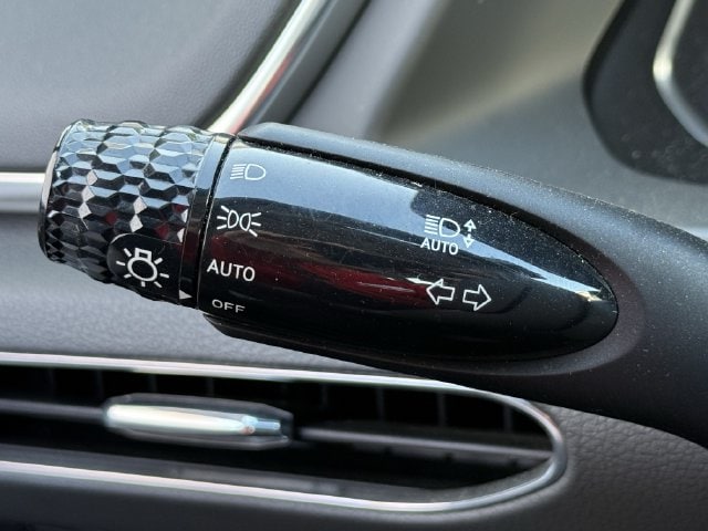 Used 2023 Curated Silver Hyundai SEL image 22