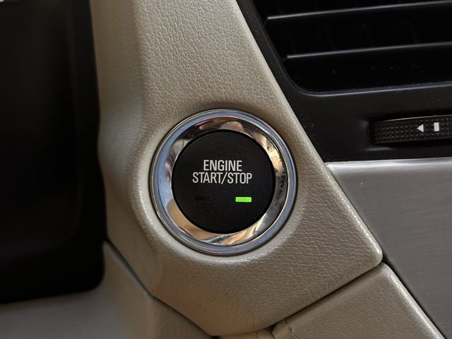 Used 2019 Dark Sapphire Blue Metallic GMC Denali image 23