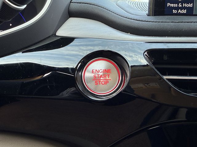 Certified Used 2025 Platinum White Pearl Acura Technology Package image 18