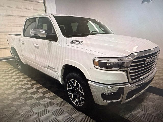 2025 RAM 1500 Laramie 4x4 Crew Cab 5'7's photo