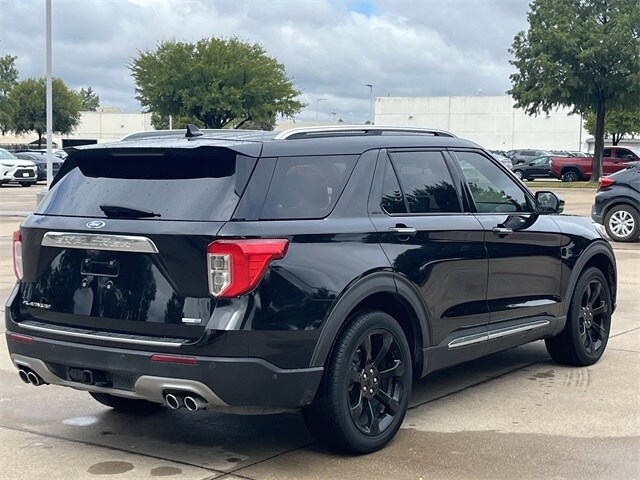 2020 Ford Explorer Platinum photo 4