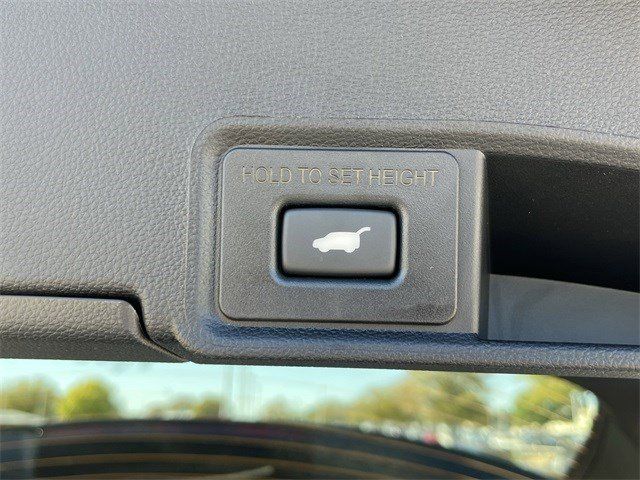 New 2026 Platinum White Pearl Acura Technology Package image 35