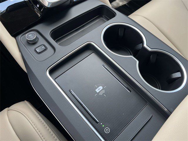 New 2026 Platinum White Pearl Acura FWD image 21