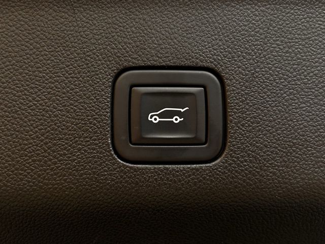 Used 2023 Summit White Chevrolet RST image 36