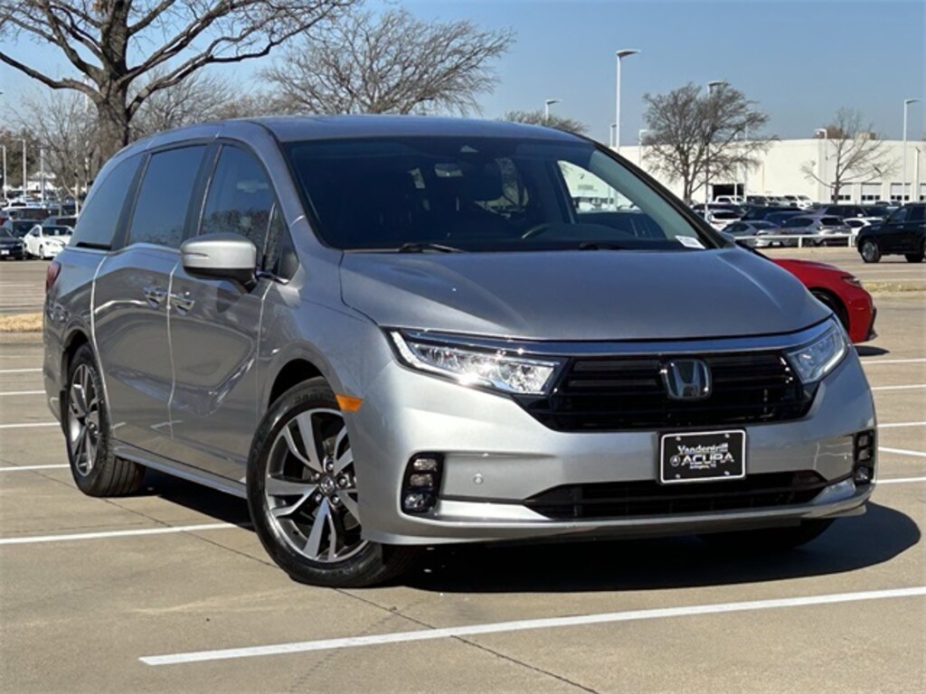 Used 2022 Honda Odyssey Touring Van