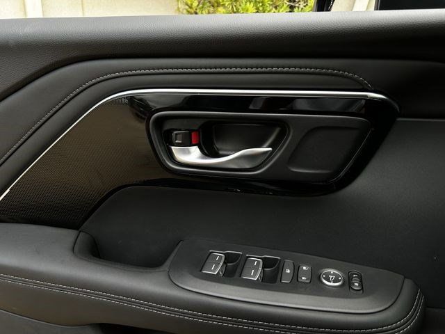 Used 2026 Urban Gray Pearl Acura Base image 24