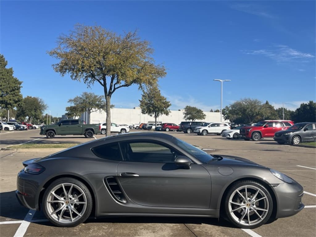 Used 2018 Porsche 718 Cayman Coupe